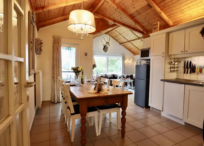 Coeur De Biche Hébergement de vacances Rendeux